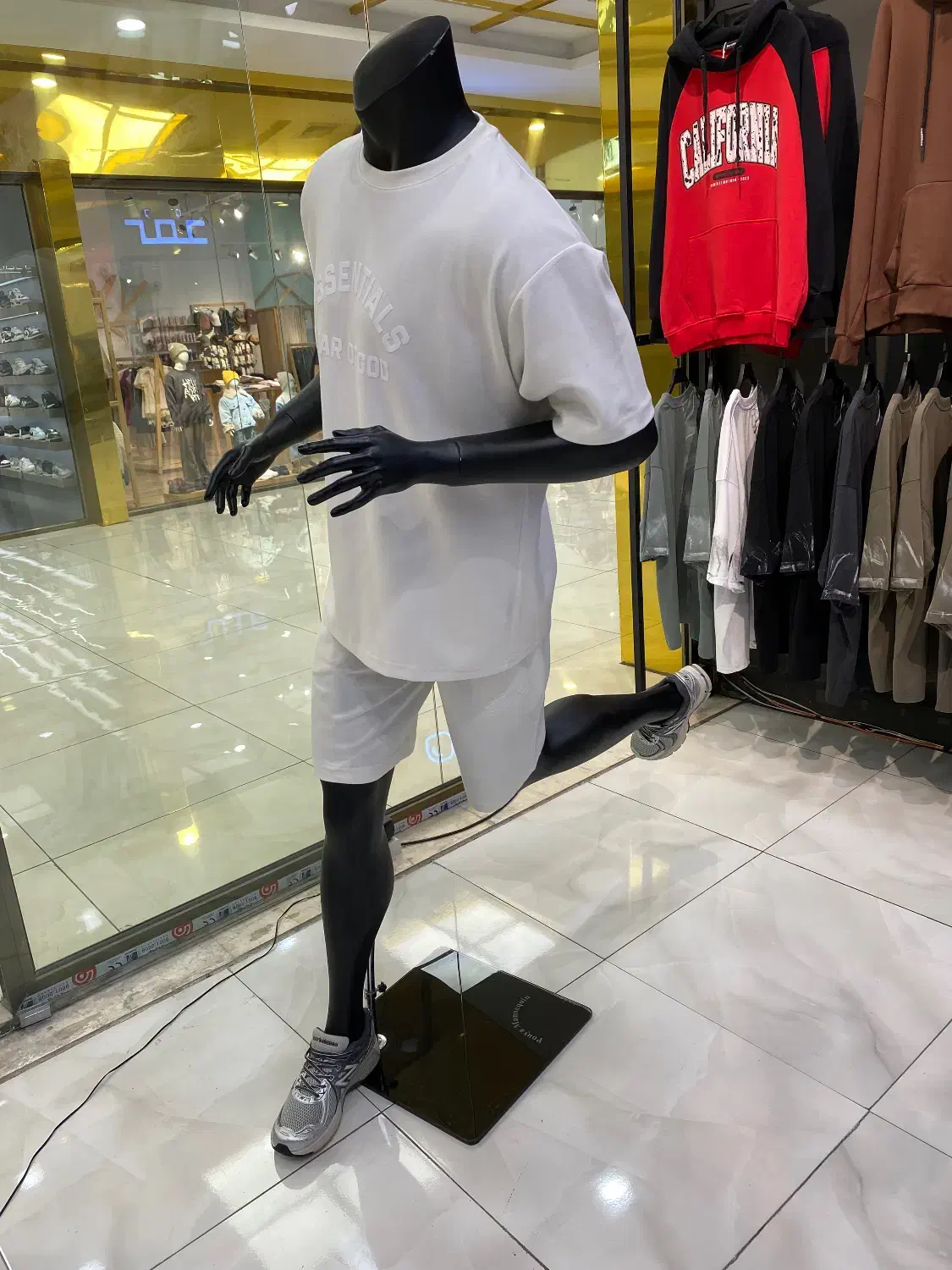 مانکن|فروشگاه و مغازه|امامزاده عبدالله, |دیوار