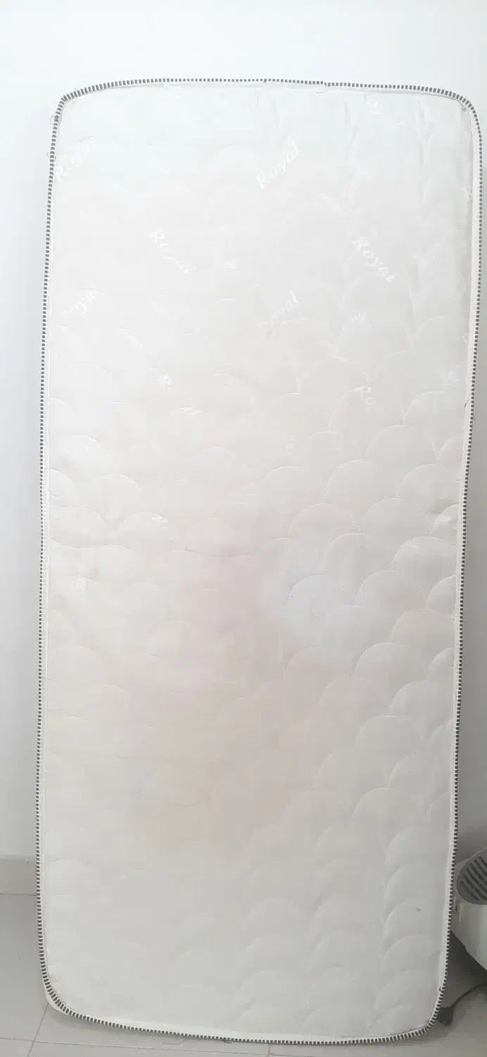 تشک|تشک تختخواب|رشت, پیرکلاچای|دیوار