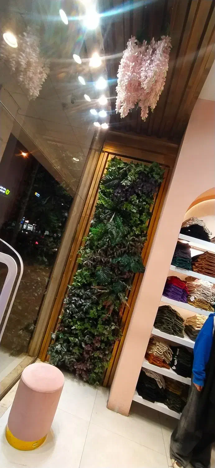 گیرین وال،دیوار سبز،گیاه مصنوعی،مغازه، طراحی داخلی|گل مصنوعی|رشت, پیرسرا|دیوار