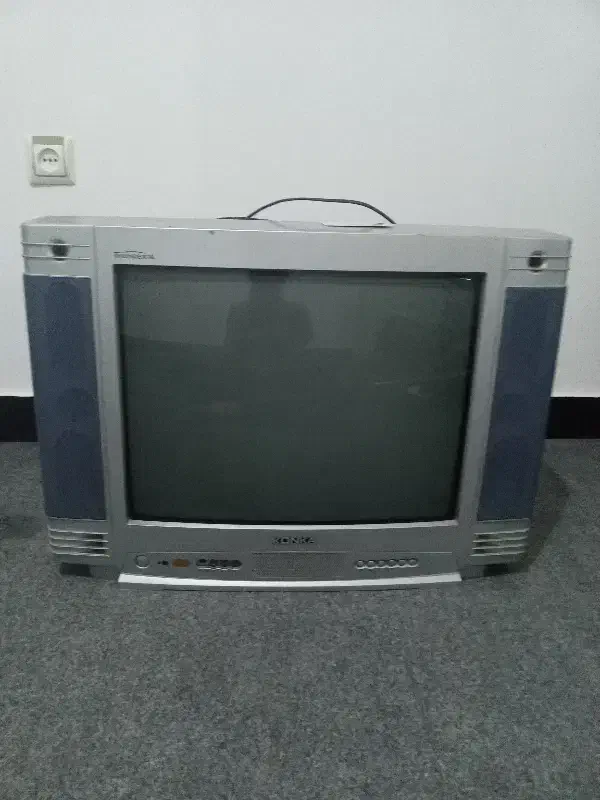 تلوزیون ۲۱ اینج|تلویزیون و پروژکتور|بندرعباس, |دیوار