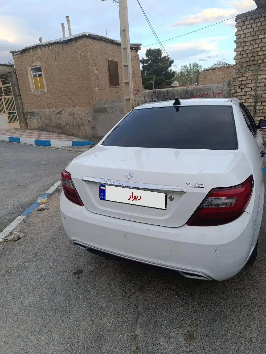 دنا پلاس توربو شش دنده ای|خودرو سواری و وانت|باغ بهادران, |دیوار