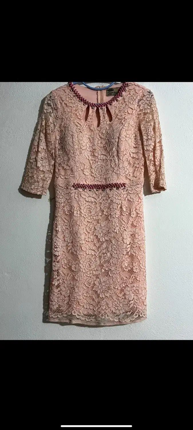 دوتا پیراهن مجلسی|لباس|آمل, |دیوار