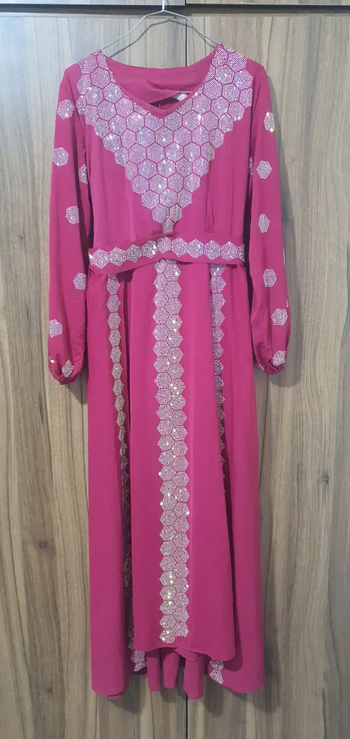 لباس نگین دار|لباس|مشهد, رضاییه|دیوار