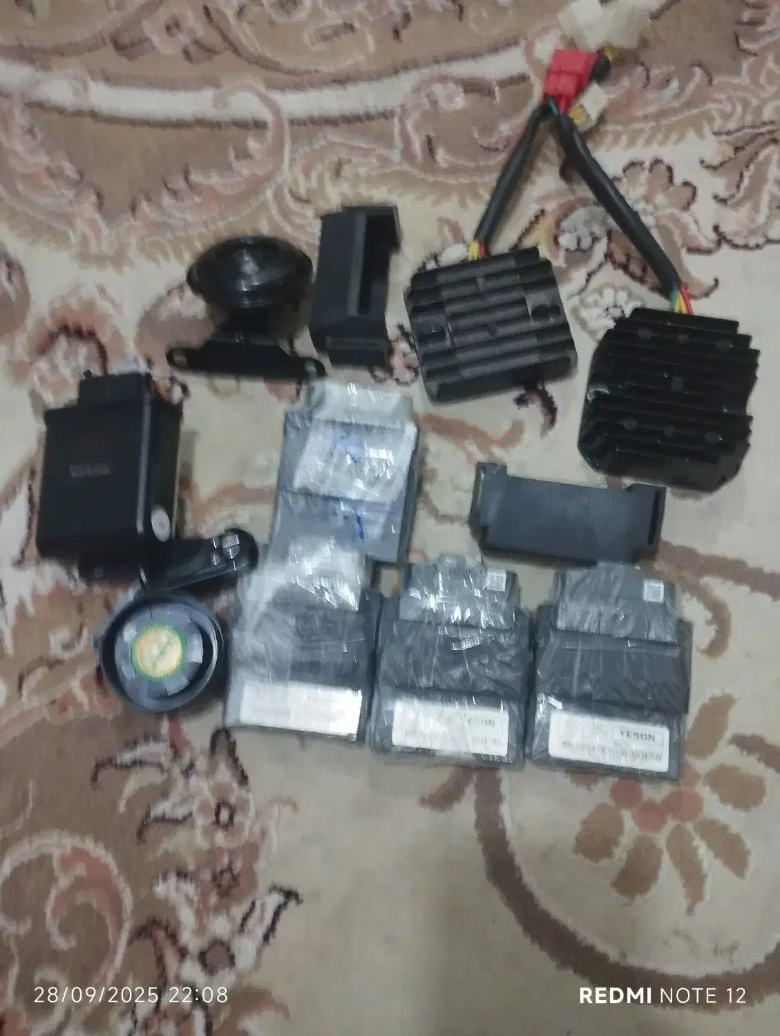 لوازم یدک موتورسیکلت اصل وفابریک|قطعات یدکی و لوازم جانبی|قم, سید معصوم|دیوار