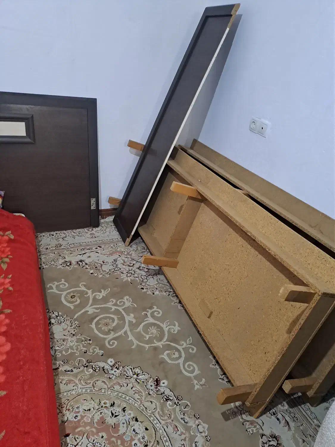 تخت خواب دو نفره|تشک تختخواب|جم, |دیوار