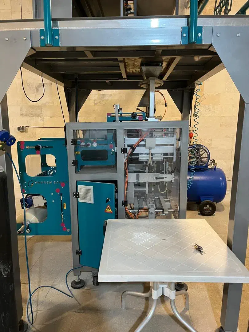 دستگاه بسته بندی2توزین4طرف دوخت و5‌دوخت خط کامل|ماشین‌آلات صنعتی|تهران, باشگاه نفت|دیوار