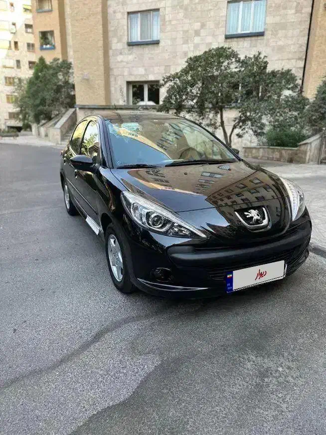 ۲۰۷ اتوماتیک سقف پانا مدل ۱۴۰۴ با کارت طلایی|خودرو سواری و وانت|تهران, سعادت‌آباد|دیوار