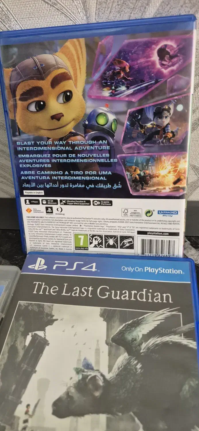 بازیps4 v 5|کنسول، بازی ویدئویی و آنلاین|میانه, |دیوار