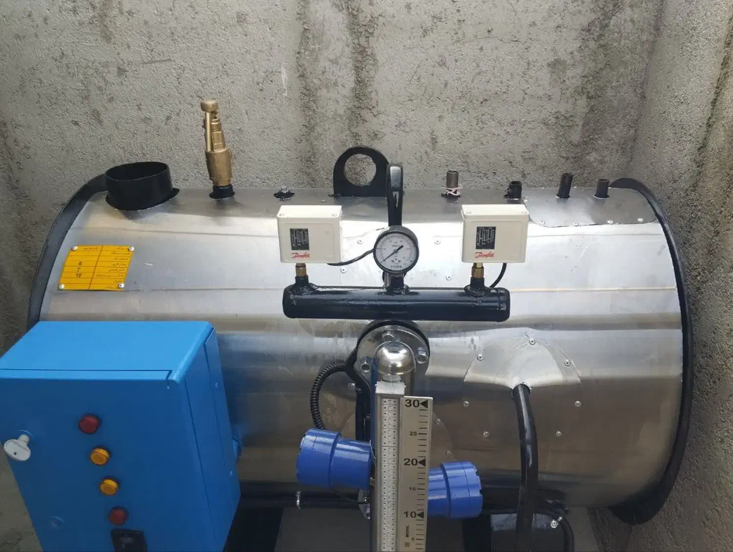 دیگ بخار|ماشین‌آلات صنعتی|بشاریات, |دیوار