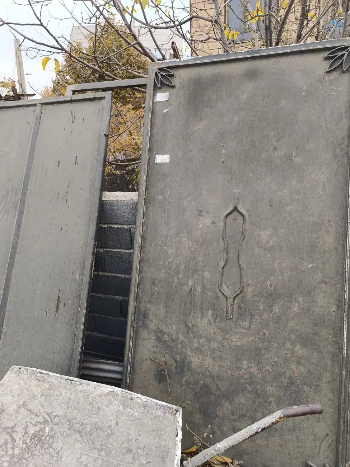 درب حیاطی دست دوم|مصالح و تجهیزات ساختمان|دماوند, دماوند|دیوار