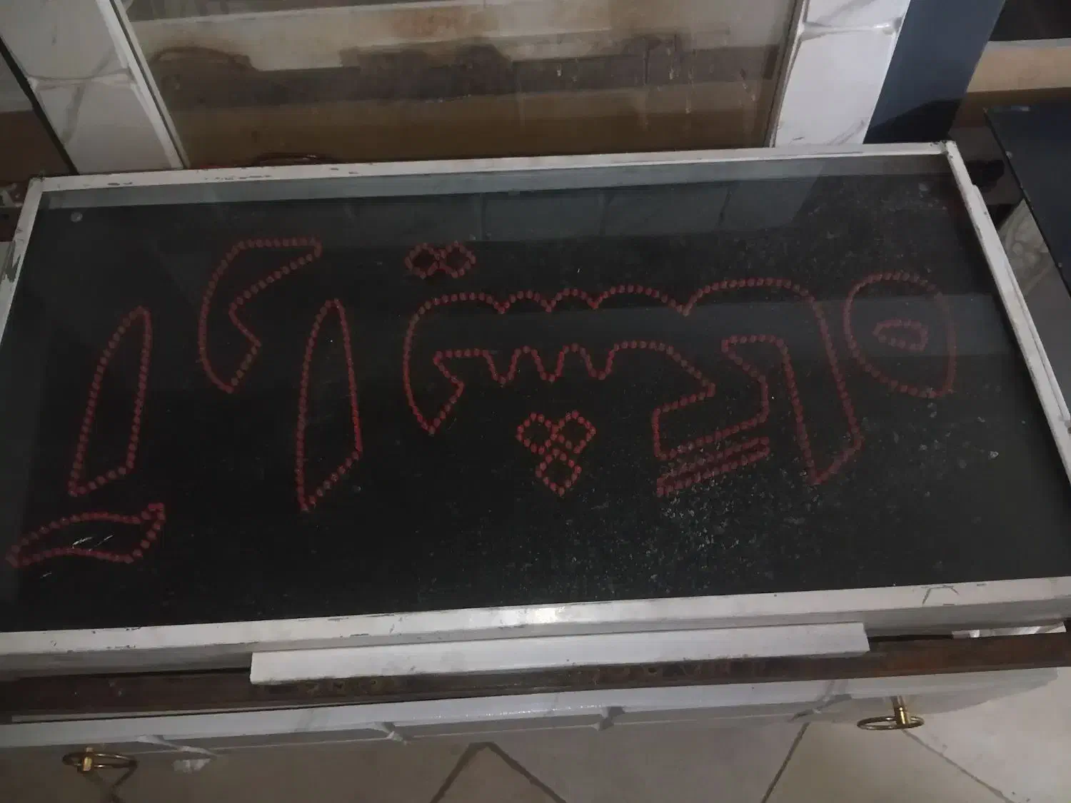 لوازم آرایشگاه و یک دستگاه کپی ۴کاره توشیبا|پرینتر، اسکنر، کپی، فکس|قزوین, |دیوار