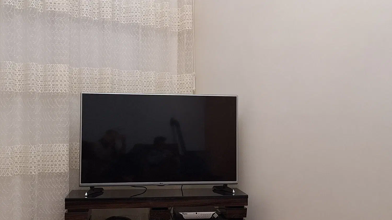 تلویزیون الجی ۴۳ اینچی|تلویزیون و پروژکتور|تبریز, |دیوار