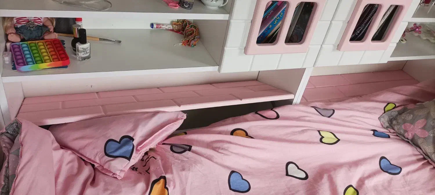 تخت دخترانه تمییز|تخت و سرویس خواب|رویان, |دیوار