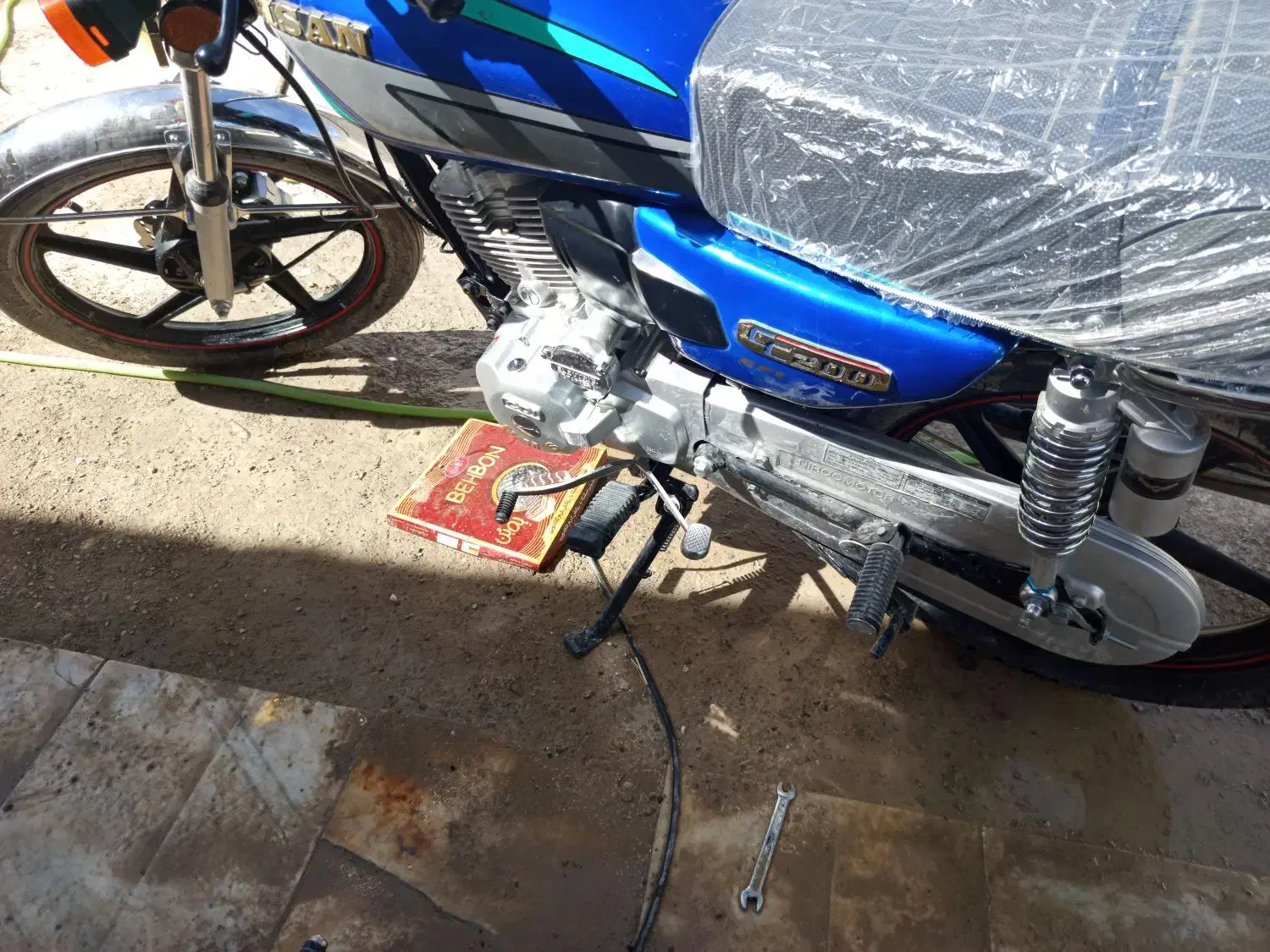 موتور صفر خشک 1404|موتورسیکلت|سراوان, |دیوار