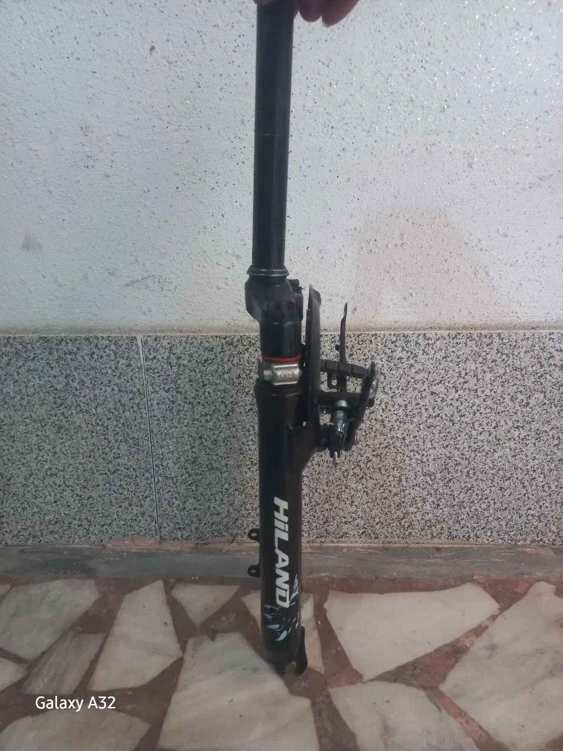 فروش فوری قطعات دوچرخه در حد نو وارداتی|دوچرخه، اسکیت، اسکوتر|رشت, فرزانه|دیوار