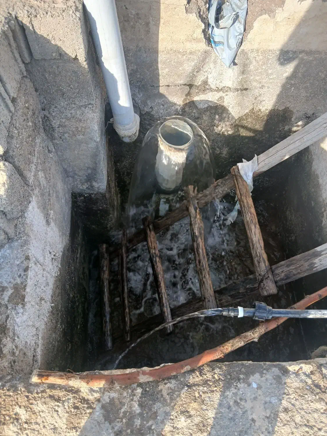 پروش ماهی استخر ماهی باغ ویلایی|فروش خانه و ویلا|ماهنشان, |دیوار