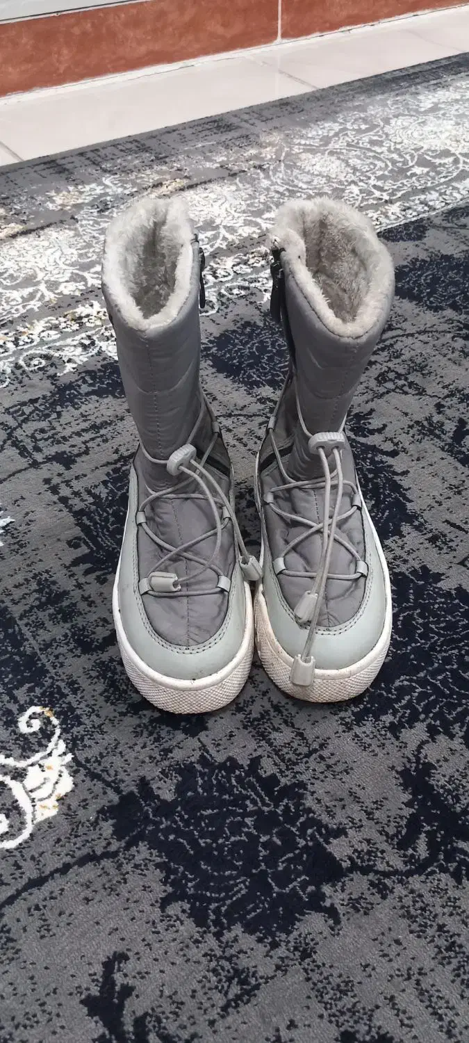 کفش و کتونی بچگانه|کفش و لباس بچه|رشت, حمیدیان|دیوار