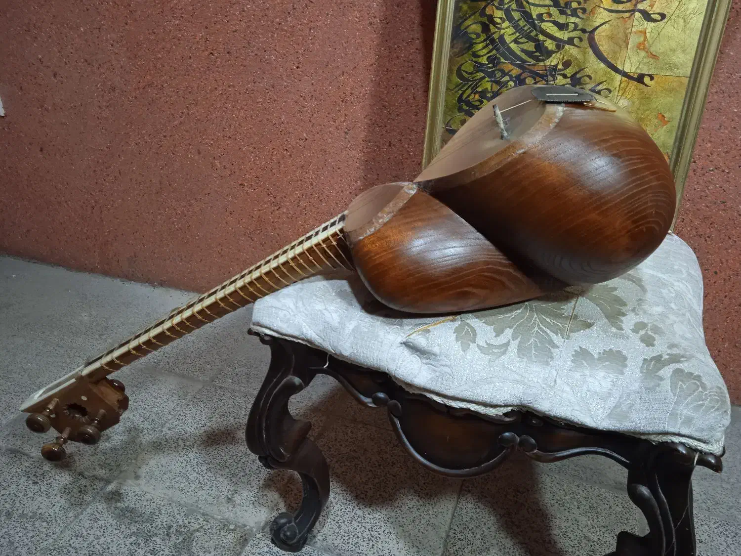 تار حرفهای3تا کهنه و صداپخته مناسب اجرای نوازنده|سازهای سنتی|شهریار, کردزار|دیوار