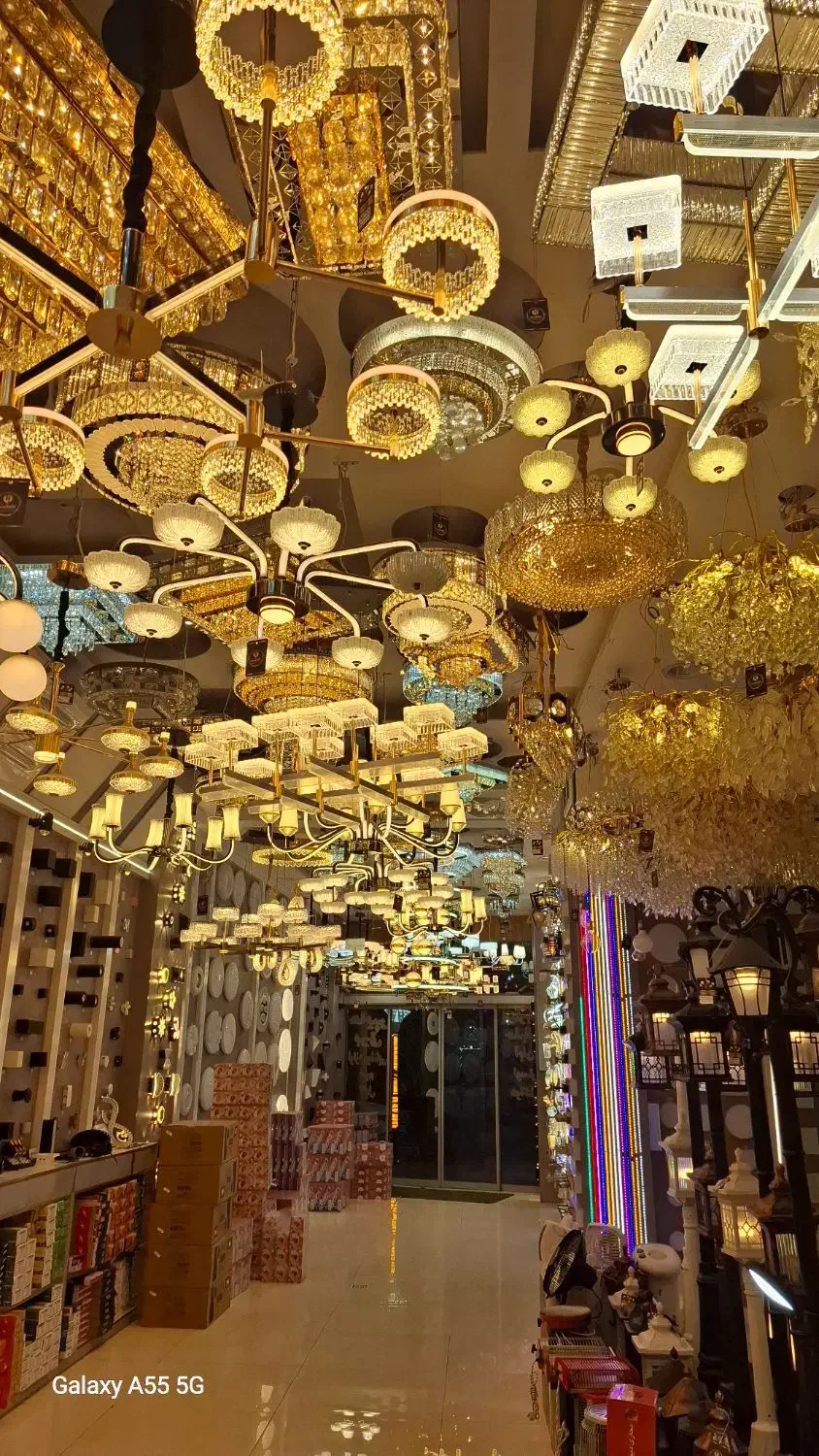 افتتاحیه بزرگ|لوستر و چراغ آویز|بندر ماهشهر, |دیوار