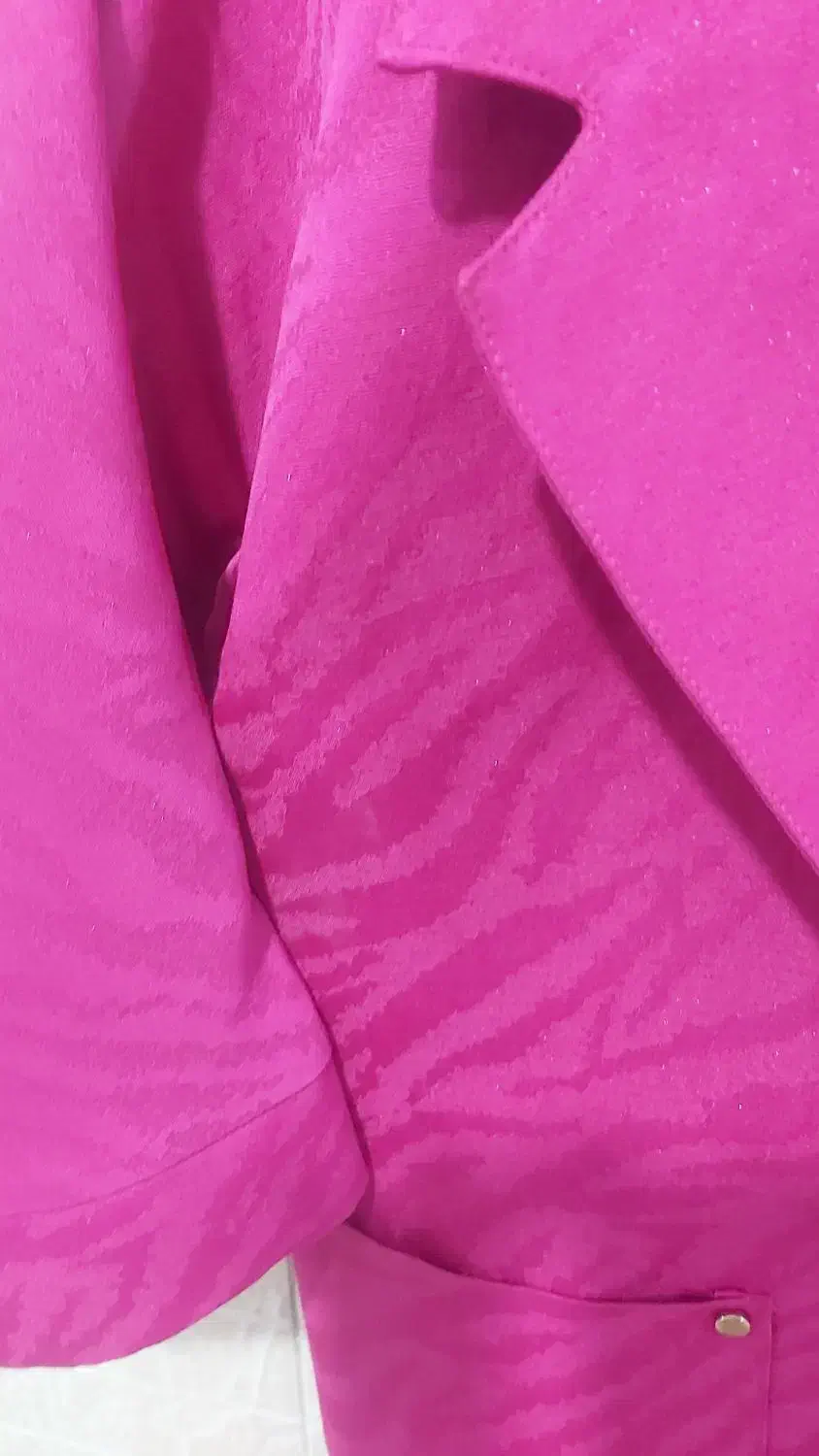 مانتو|لباس|ری, دیلمان|دیوار