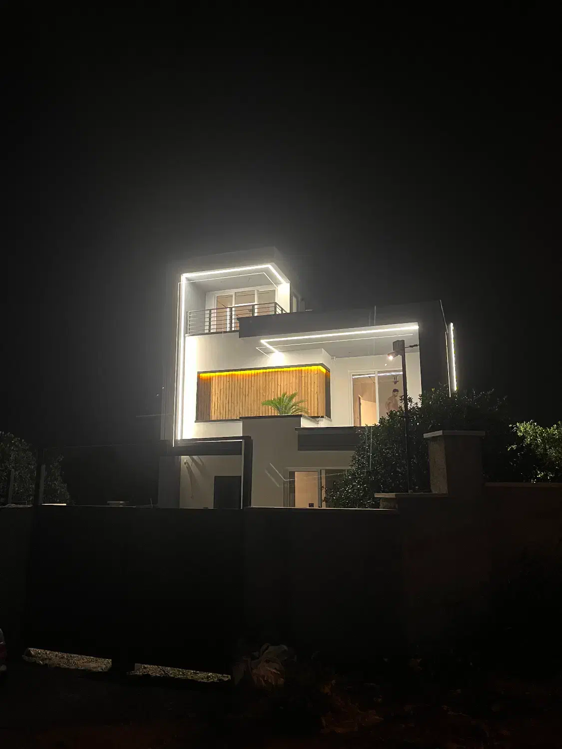 ویلای سه خوابه دربست|اجارهٔ کوتاهمدت ویلا و باغ|رامسر, |دیوار