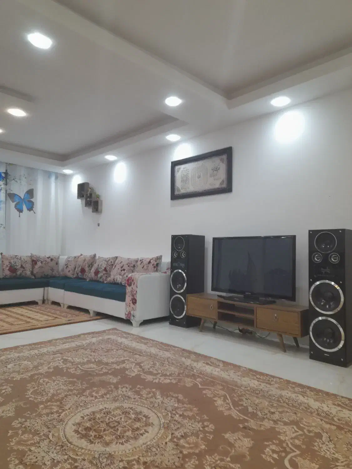 اجاره ویلا تمیز و امن|اجارهٔ کوتاهمدت ویلا و باغ|پرند, فاز ۱|دیوار