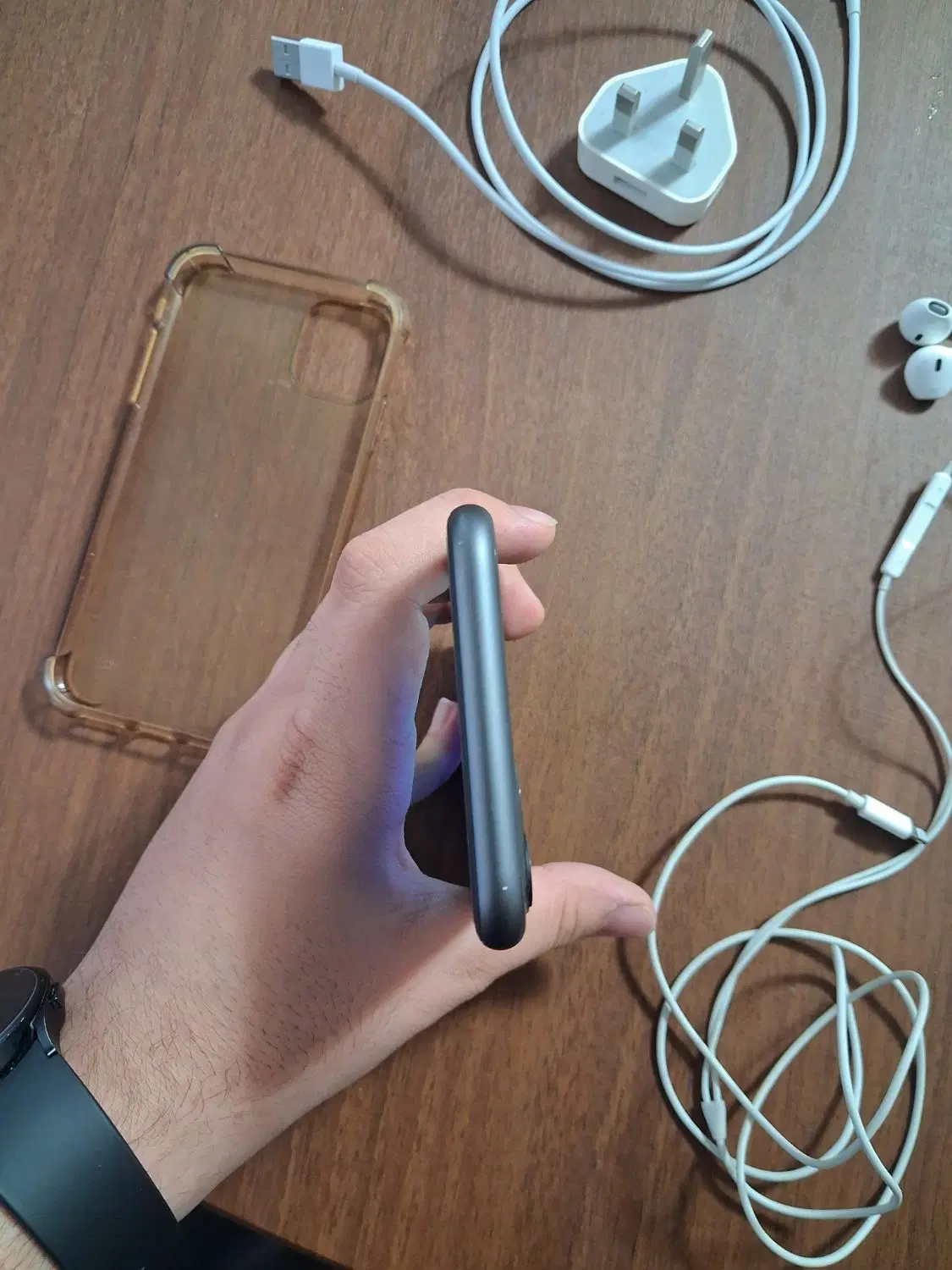 iPhone11|موبایل|شیراز, منطقه هوایی شهید دوران|دیوار