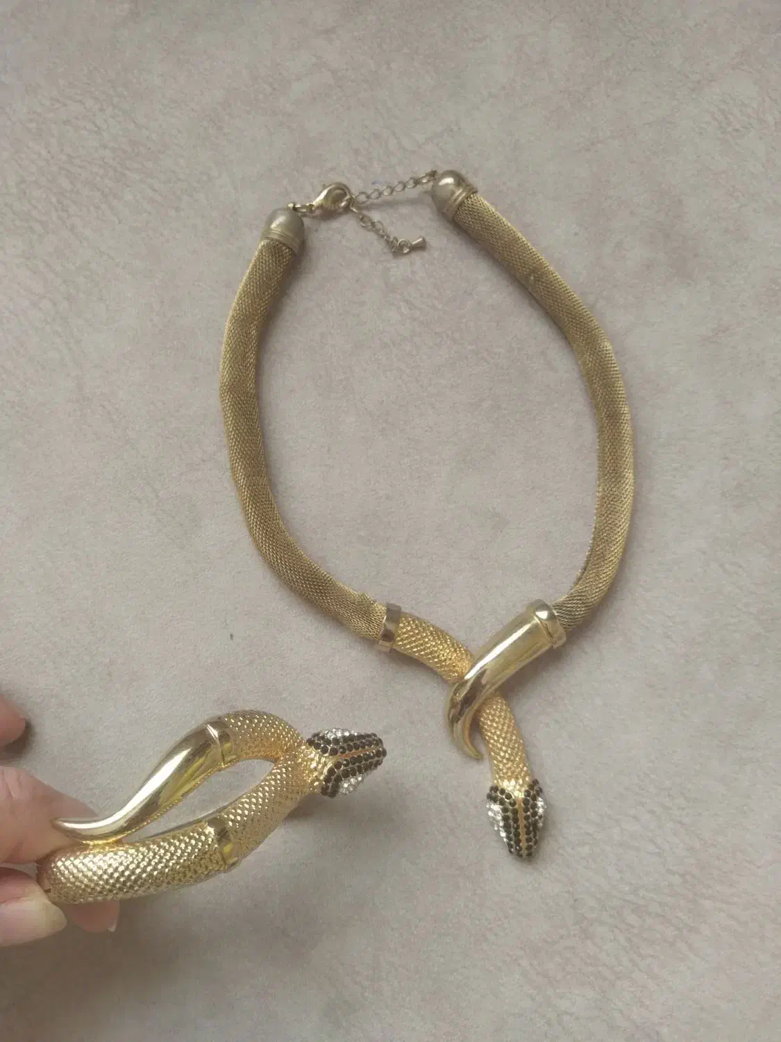 گردنبند ودستبندمار|بدلیجات|اردبیل, |دیوار