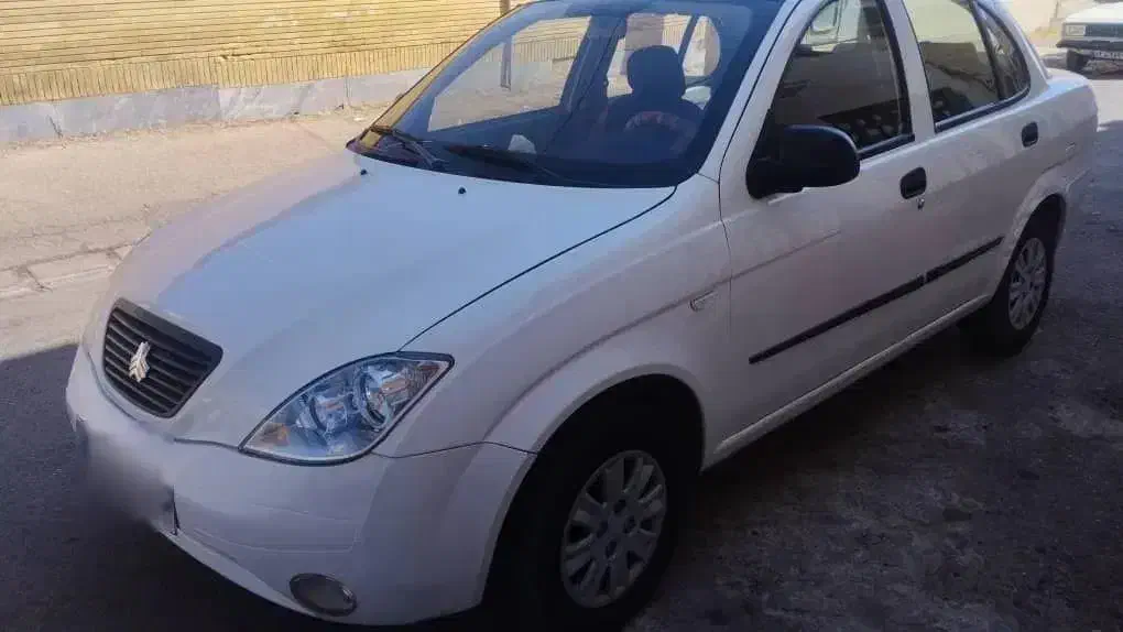 تیبا صندوق دار 99|خودرو سواری و وانت|شیراز, شهرک بزین|دیوار