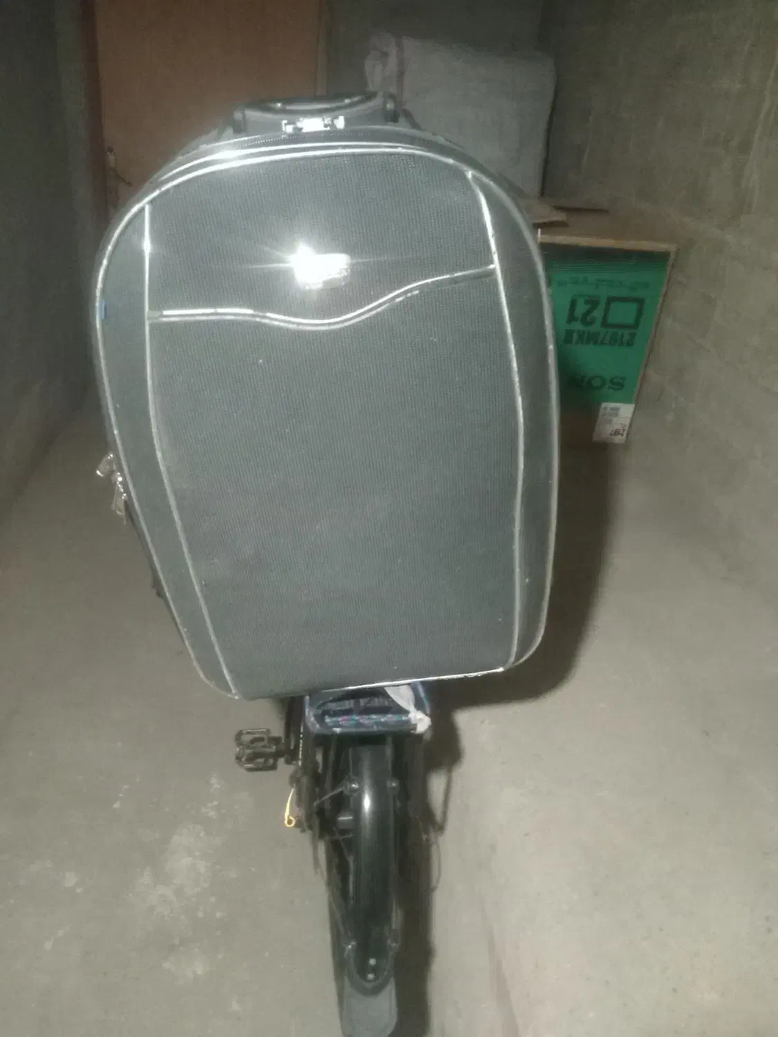 چمدان|کیف، کفش، کمربند|تبریز, |دیوار