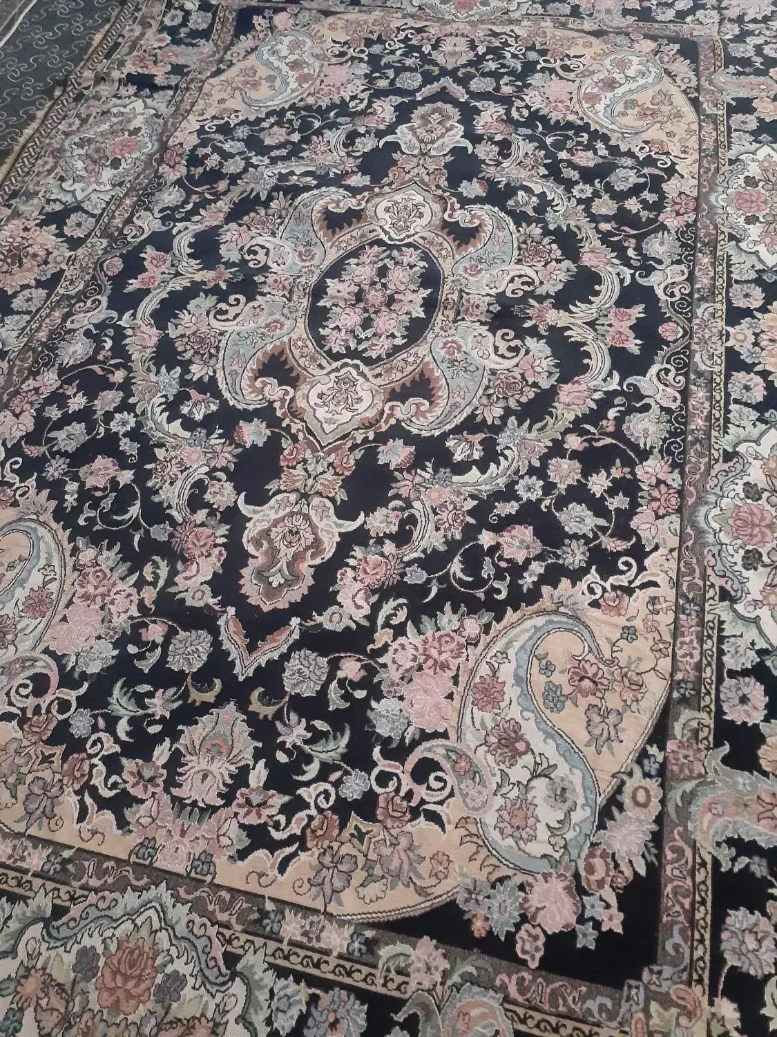 روفرشی|روفرشی|باسمنج, |دیوار