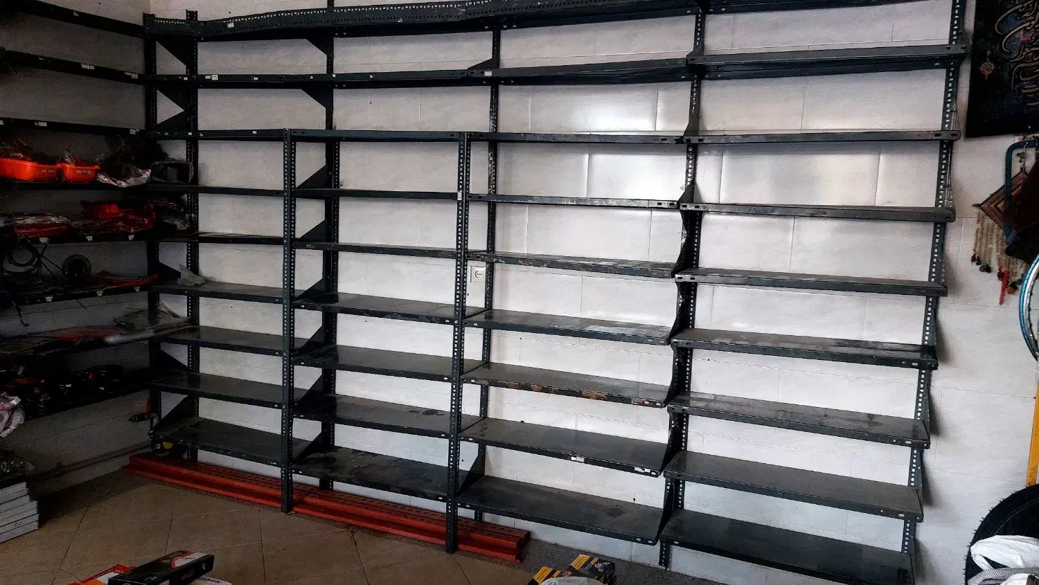 قفسه دیواری|فروشگاه و مغازه|سرخه, |دیوار