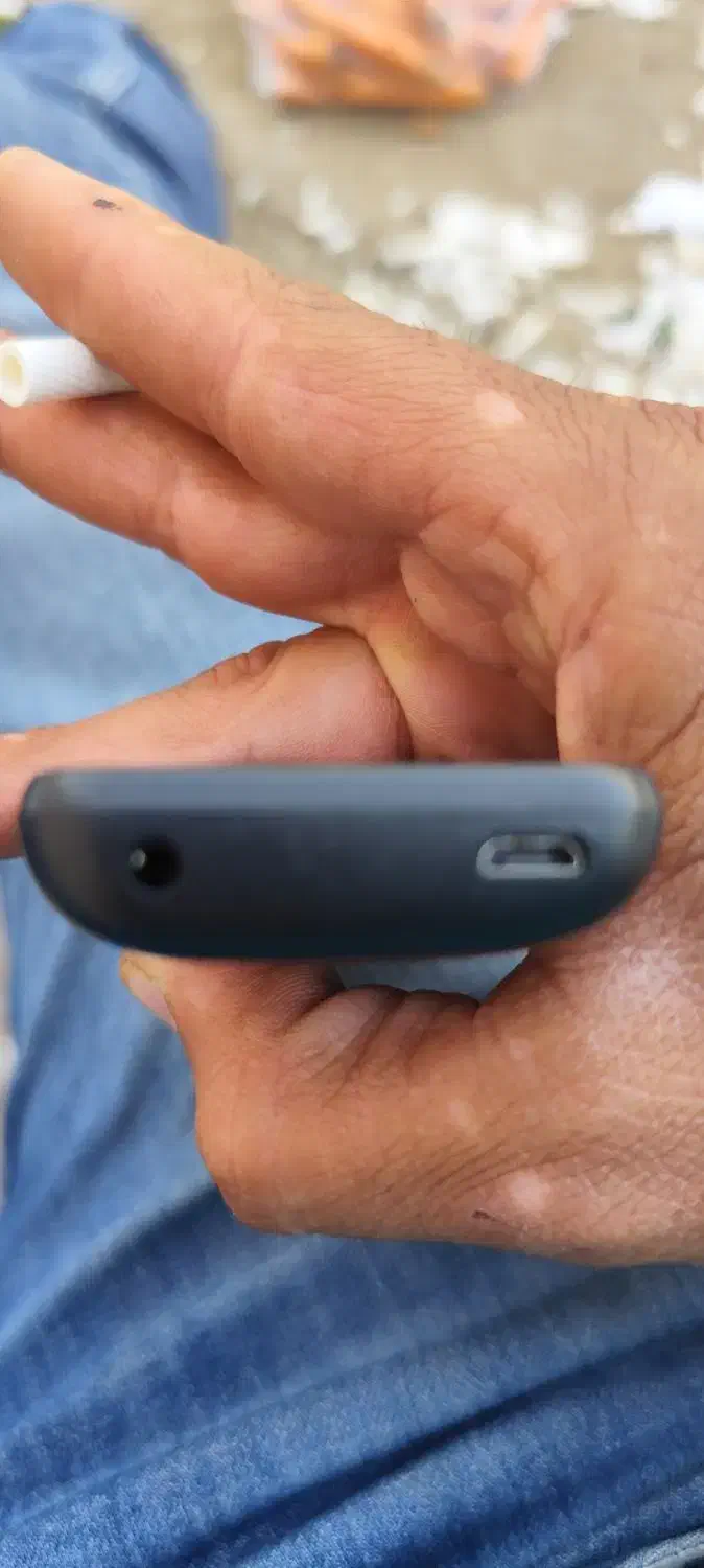 گوشی ساده نوکیا در حد نو|موبایل|شیراز, کوشک میدان|دیوار