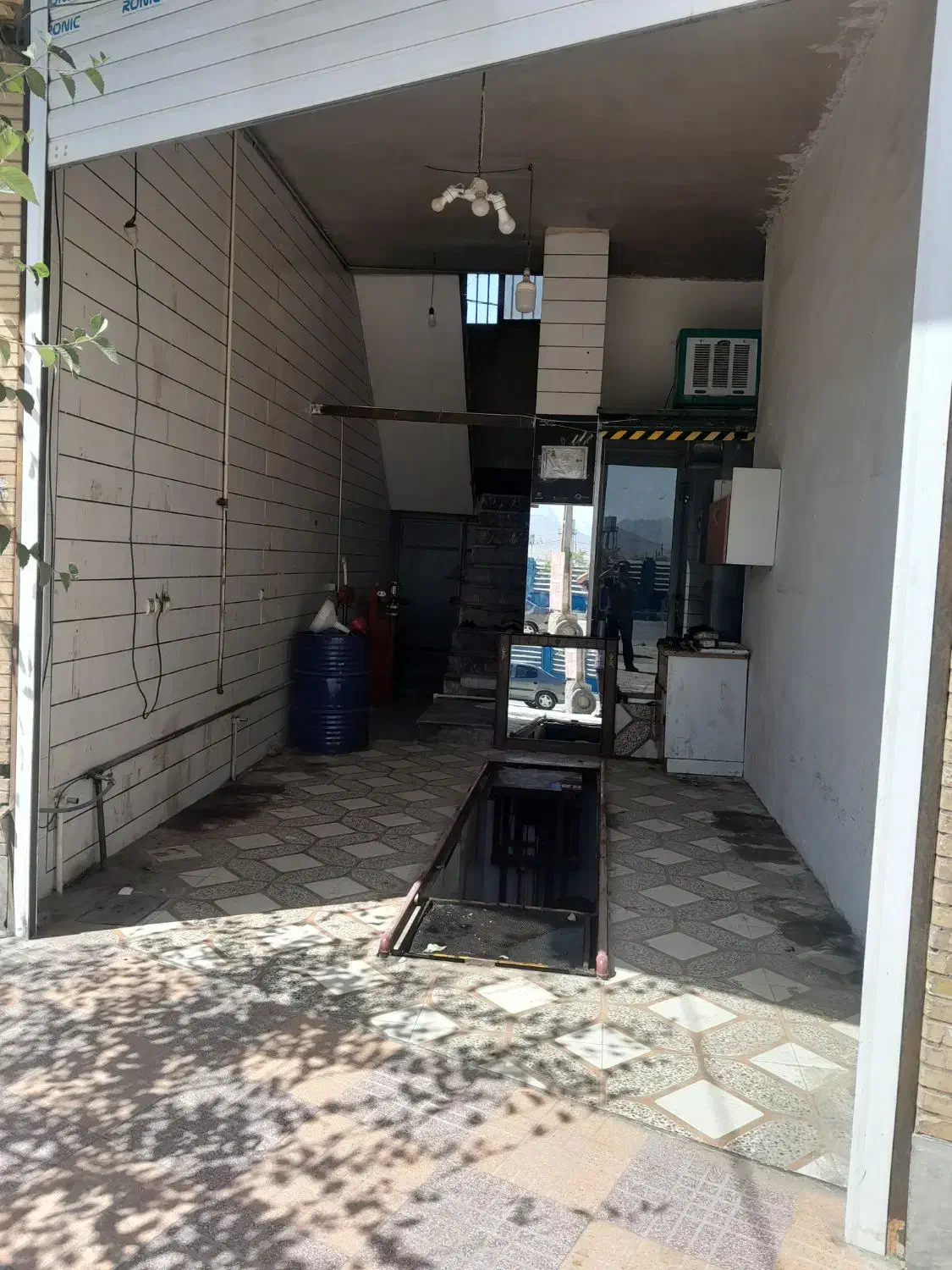 مغازه  تجاری۳۵متر  اجاره ای در کرسگان|اجارهٔ مغازه و غرفه|ابریشم, |دیوار