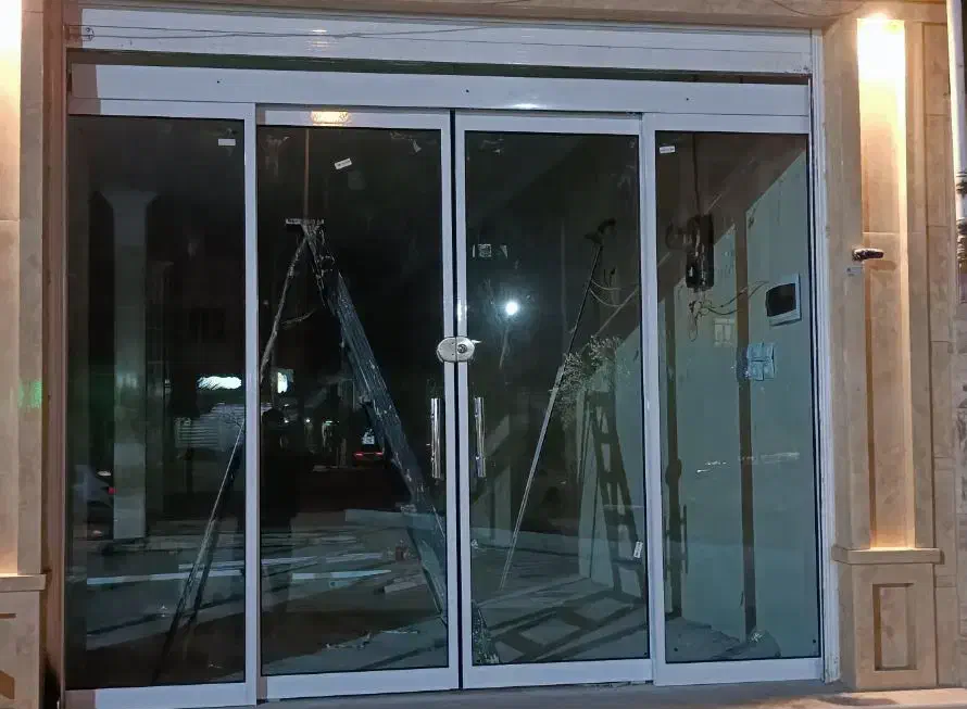 فروش تعمیرات شیشه سکوریت کرکره برقی دوربین|خدمات پیشه و مهارت|زاهدان, |دیوار