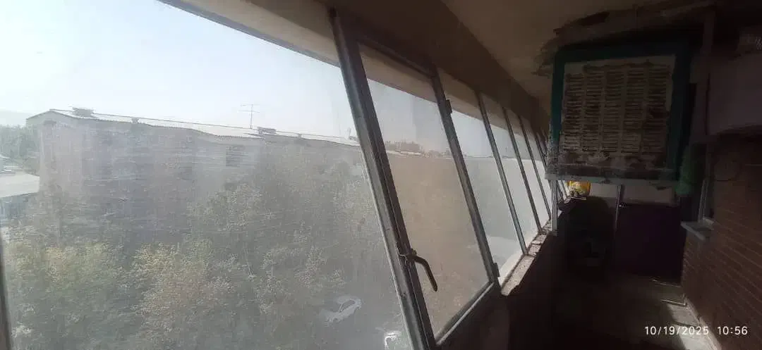 شیشه بالکن و آهن و دوتا پنجره|مصالح و تجهیزات ساختمان|تهران, قصر فیروزه ۱|دیوار