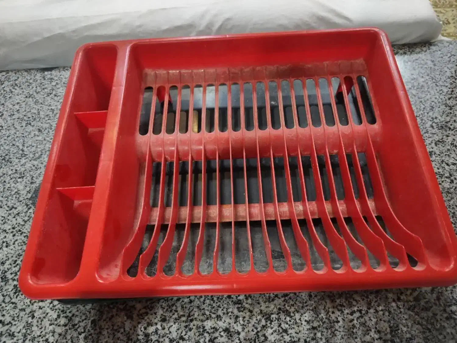 جاظرفی|آب‌چکان و نظم‌دهنده ظروف|نجف‌آباد, شریعتی غربی|دیوار