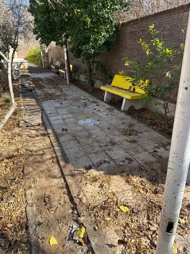 واگذاری رایگان صندلی بتنی|صندلی و نیمکت|یزد, |دیوار