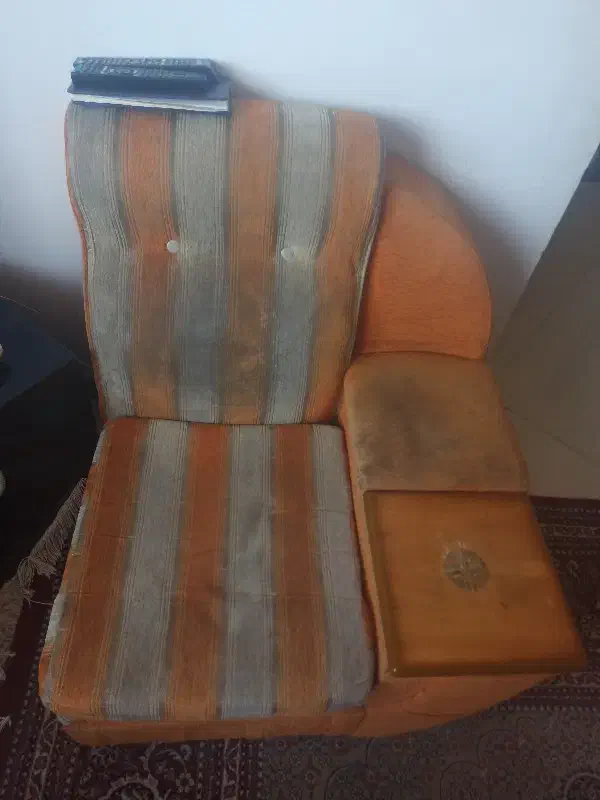 مبل ال دار|مبلمان خانگی و میز عسلی|گلبهار, شهر جدید گلبهار|دیوار