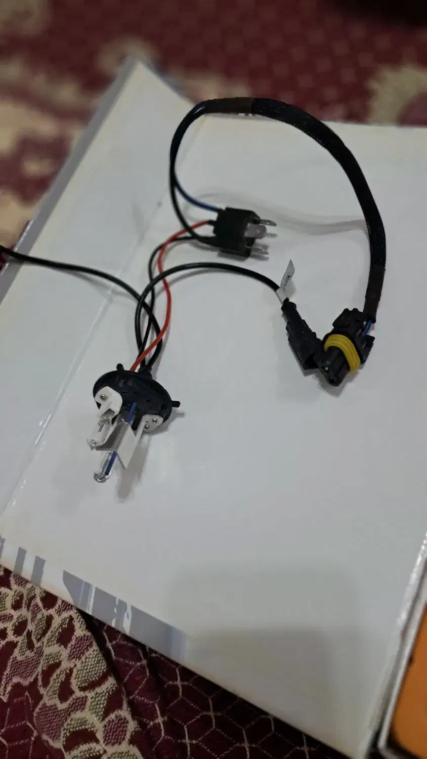 ۱ عدد ضبط ۱ جفت زنون و فرما ن اسپرت|صوتی و تصویری|باسمنج, |دیوار