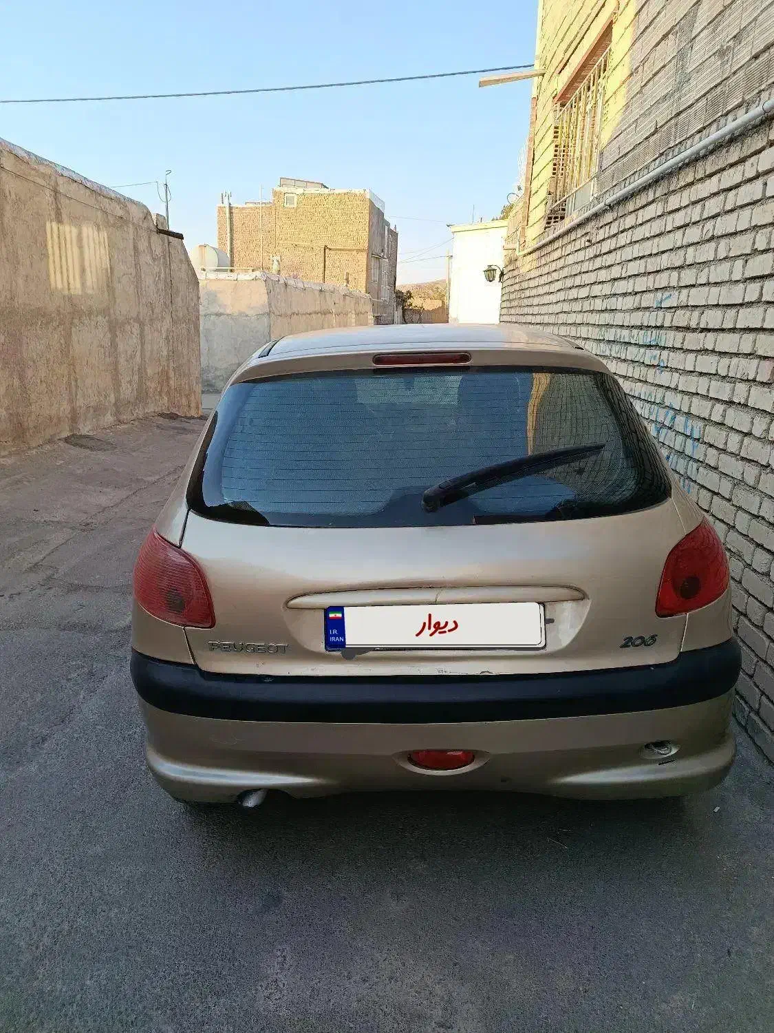 ماشین 206|خودرو سواری و وانت|تیران, |دیوار