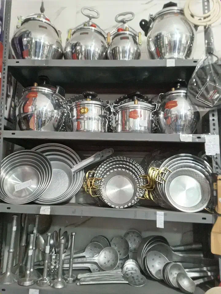 تفلون رویی روحی|ظروف پختوپز|شیراز, تندگویان|دیوار