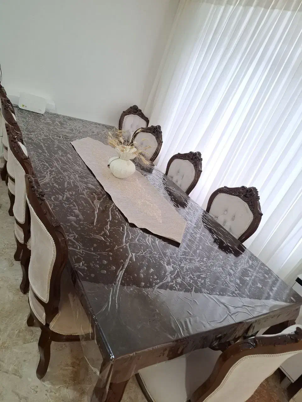 میز غذا خوری|میز و صندلی غذاخوری|خوی, |دیوار