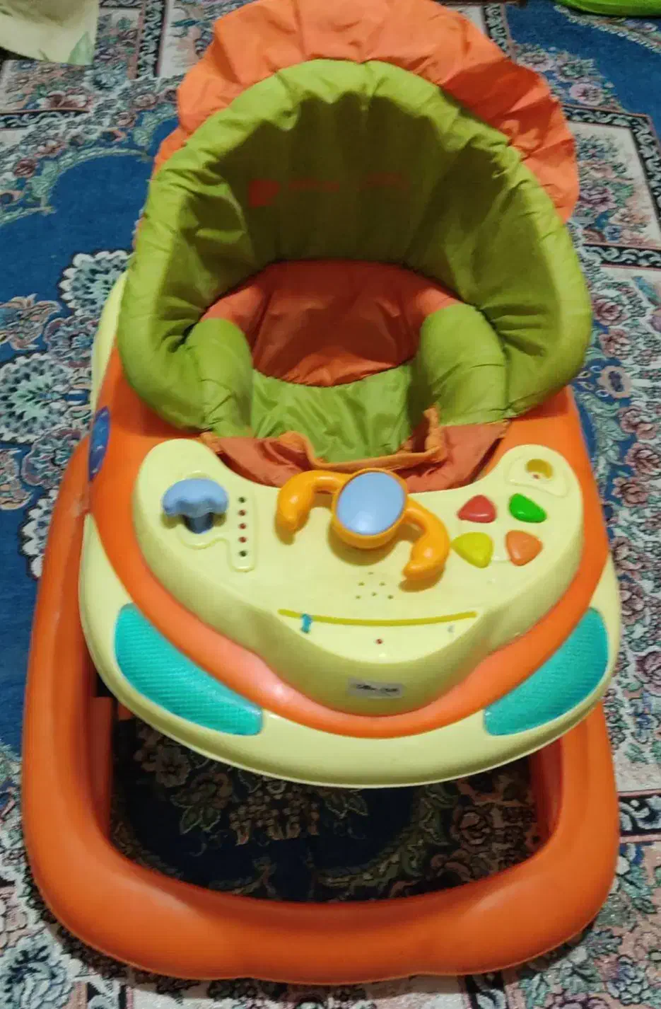 کریر و روروک در حد نو|کالسکه و لوازم جانبی|سراوان, |دیوار