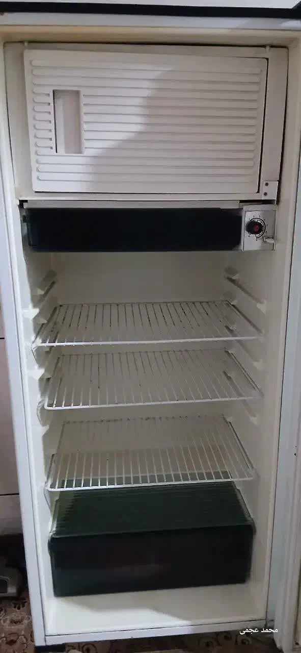 یخچال قدیمی|یخچال و فریزر|آران و بیدگل, |دیوار