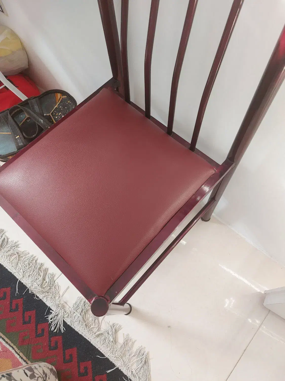 میز و صندلی ناهارخوری بسیار نو و تمیز|میز و صندلی غذاخوری|گرگان, |دیوار