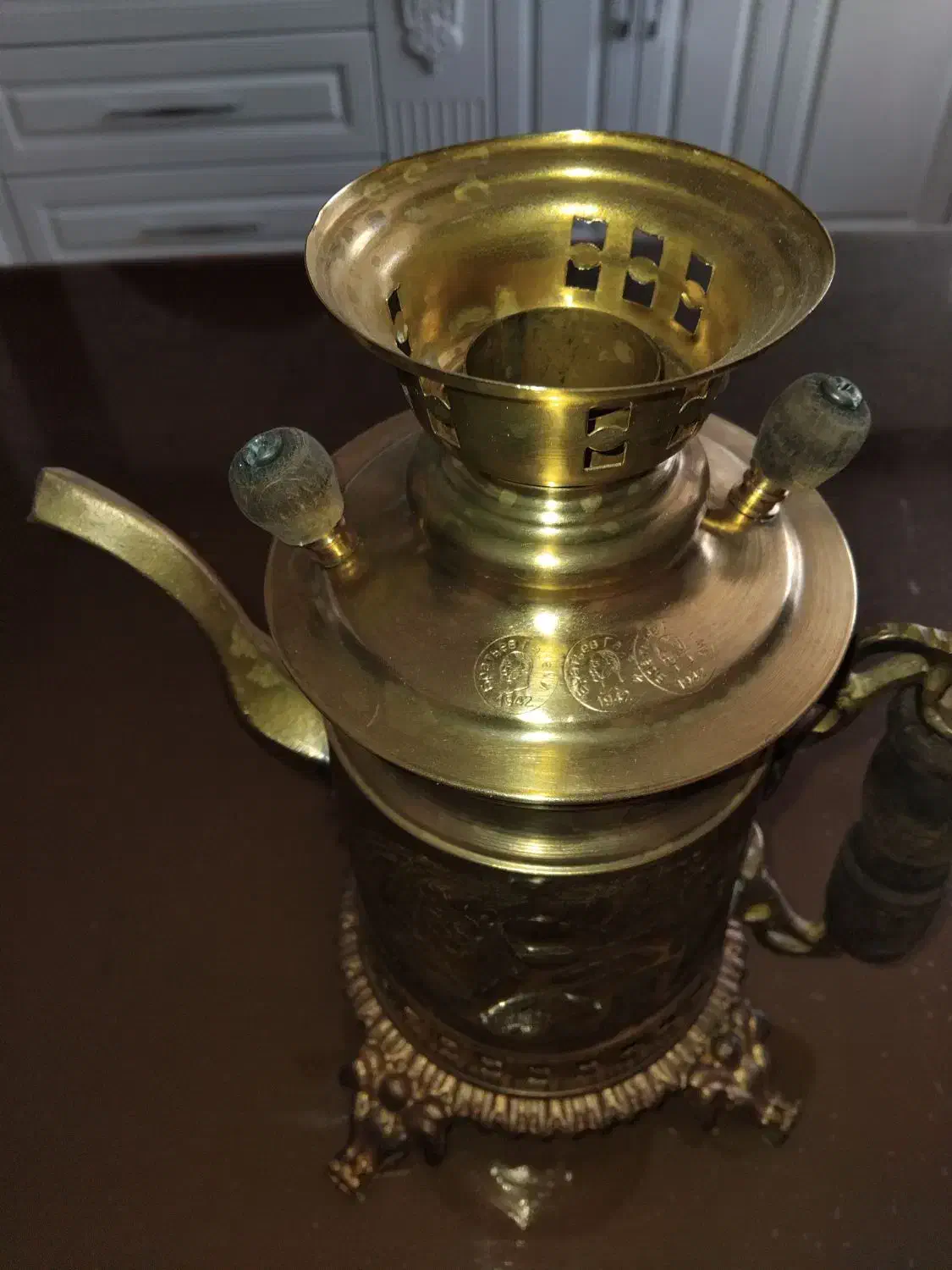 سماور زغالی|کلکسیون اشیاء عتیقه|همدان, |دیوار