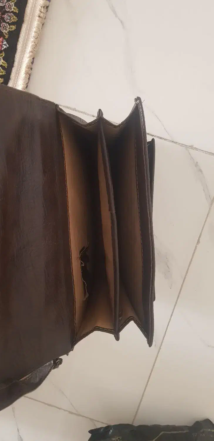 کیف|کیف، کفش، کمربند|بروجرد, |دیوار