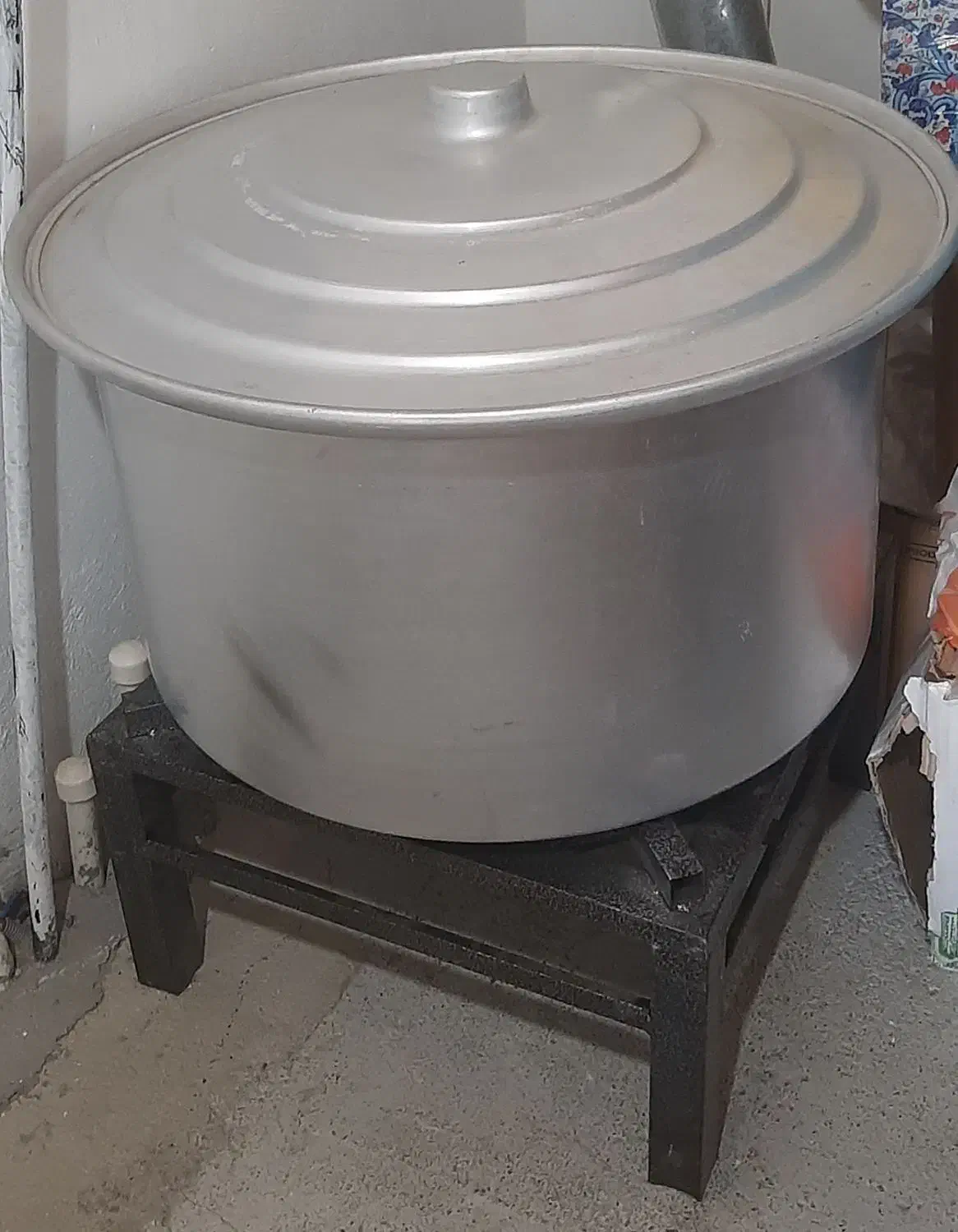 فروش قابلمه و گاز کاملا نو و آکبند|ظروف پخت‌وپز|سلمان‌شهر, |دیوار