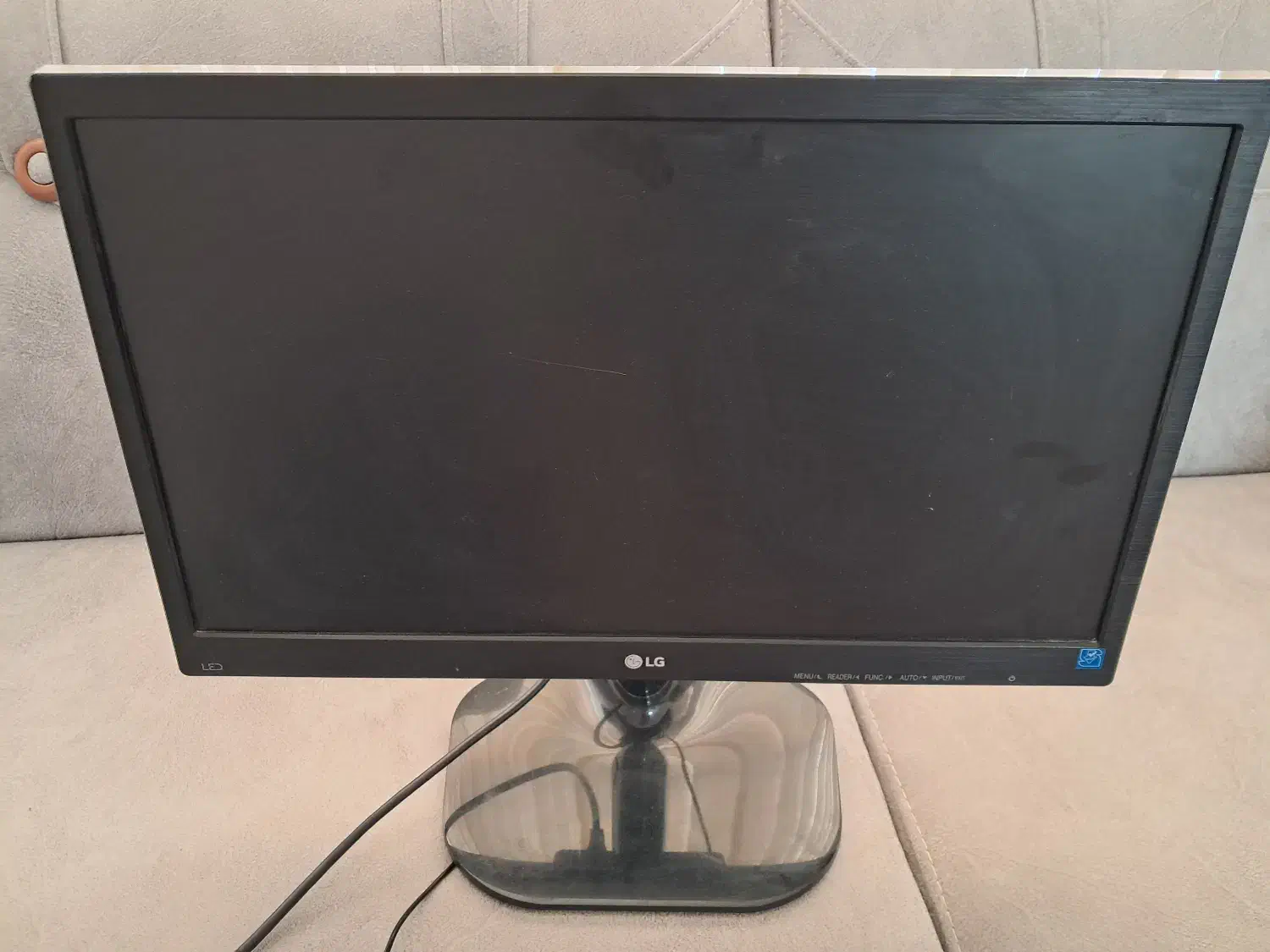 کامپیوتر|رایانه رومیزی|شهرکرد, |دیوار